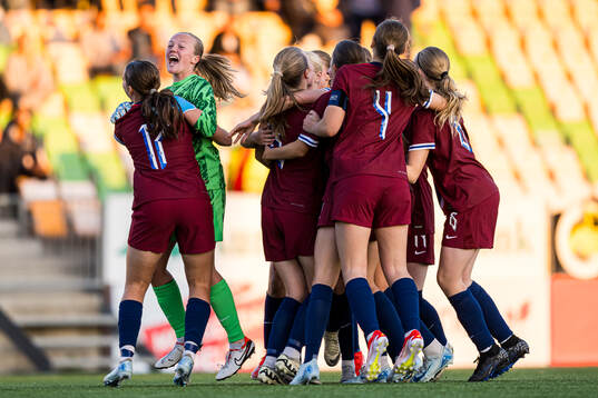 Elle Walvick Glesne and Helene Olsson of Norway celebrates