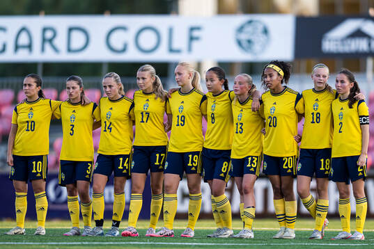 Emily Svantesson, Ella Edstrand, Cornelia Ljungberg,