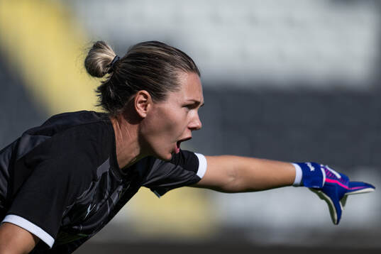 Goalkeeper Jennifer Falk
