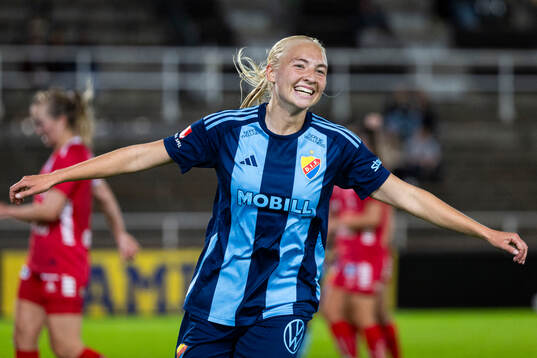 Djurgårdens Stinalisa Johansson jublar