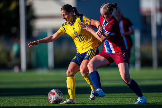 Filippa Sjöström of Sweden and Marie Moen Preus of Norway