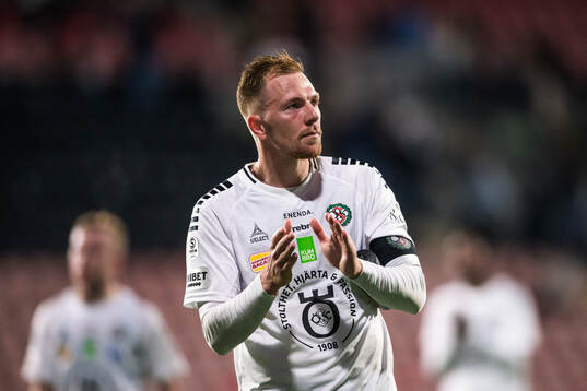 Örebros Jesper Modig jublar