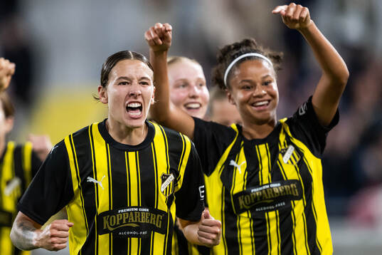 Tabby Tindell of Häcken celebrates