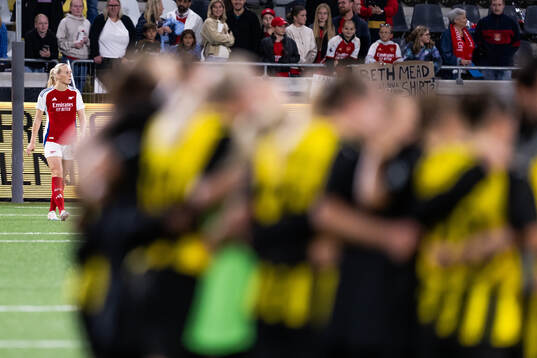 Stina Blackstenius of Arsenal looks dejected