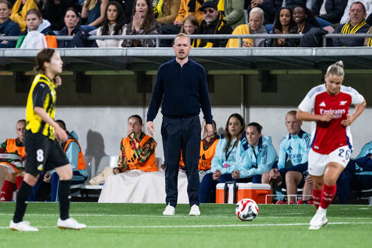 Head coach Head coach Jonas Eidevall of Arsenal