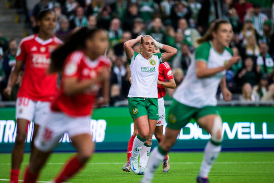 Cathinka Tandberg of Hammarby looks dejected