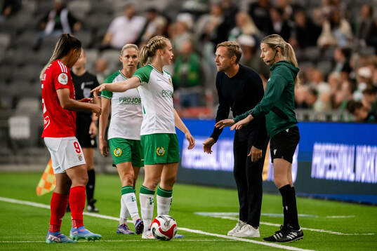 Julie Blakstad and Head coach Martin Sjögren of Hammarby