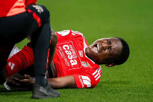 Christy Ucheibe of Benfica in pain