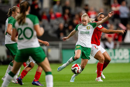 Emilie Joramo of Hammarby and Cristina Martin-Prieto of