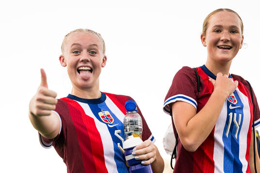 Lea Brandstadmoen Ellingsen and Amalie Lia of Norway