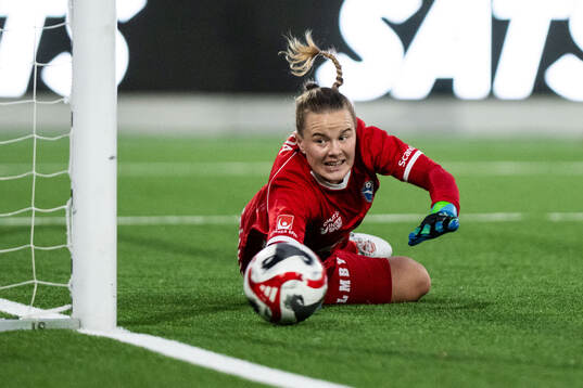 Växjö DFFs målvakt Maja Bay Østergaard