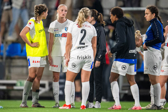 Växjö DFFs Emma Pennsäter deppar