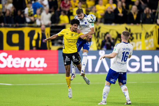 Elfsborgs Ahmed Qasem och IFK Norrköpings Anton Eriksson