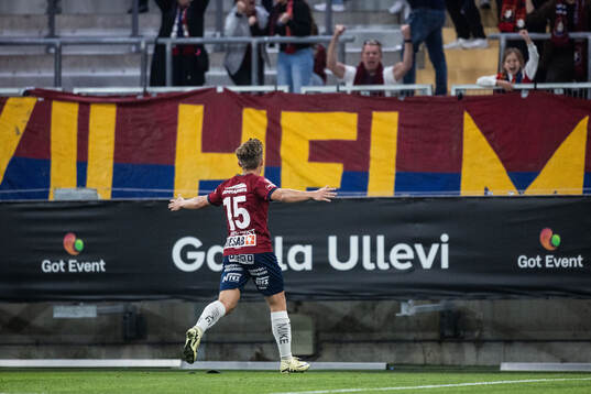 Örgrytes Isak Dahlqvist jublar