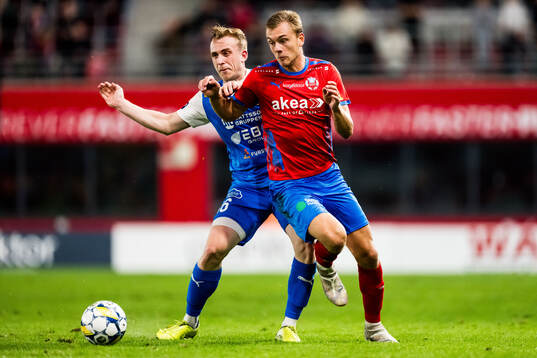 IK Oddevolds Noa Bernhardtz och Helsingborgs Dennis Olsson