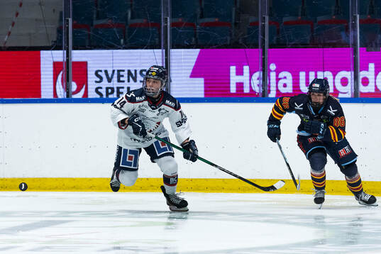 Linköpings Haruka Toko och Djurgårdens Selma Tyreskog