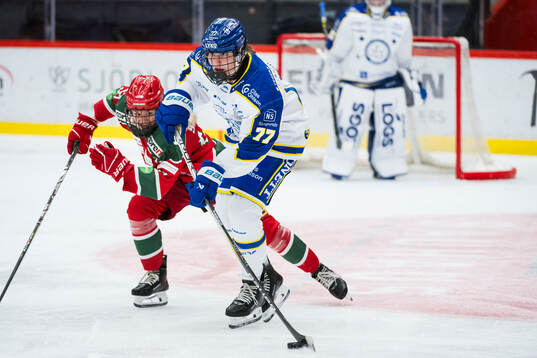 Leksands Tereza Radova och Modos Wilma Sundin