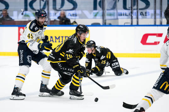 Södertäljes Sebastian Dyk och Jacob Dahlström