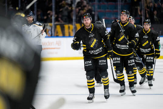 AIKs Lukas Zetterberg jublar