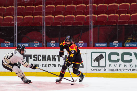 SDEs Lotti Odnoga och Brynäs Sanni Vanhanen