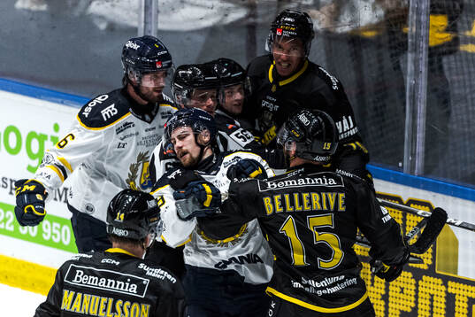 Södertäljes Hampus Harlestam och AIKs Jordan Bellerive