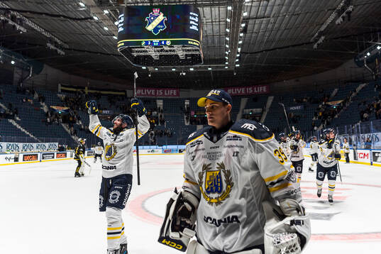 Södertäljes Jacob Dahlström jublar