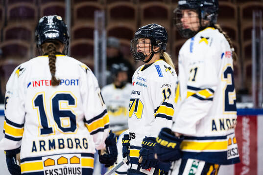 HV71s Alva Solberg