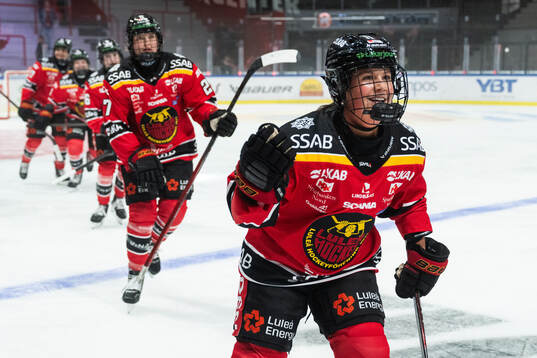 Luleås Reece Hunt jublar
