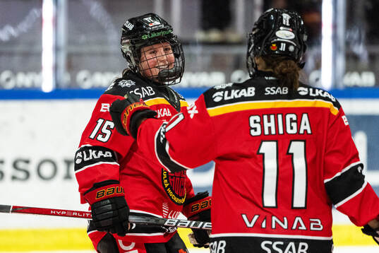 Luleås Reece Hunt jublar