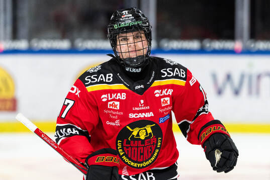 Luleås Erica Rieder jublar