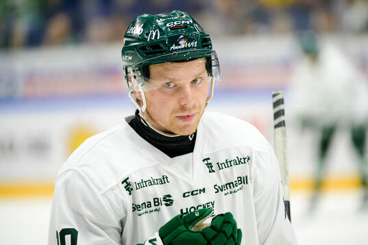 Färjestads Oskar Steen