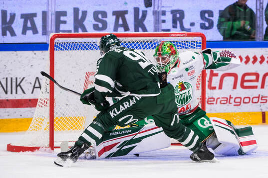 Färjestads David Tomasek och Rögles Christoffer Rifalk