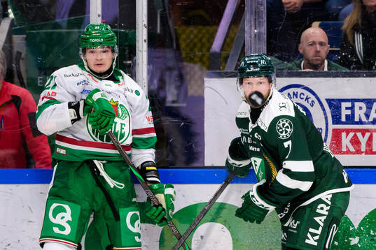 Rögles Henry Bowlby och Färjestads Axel Bergkvist