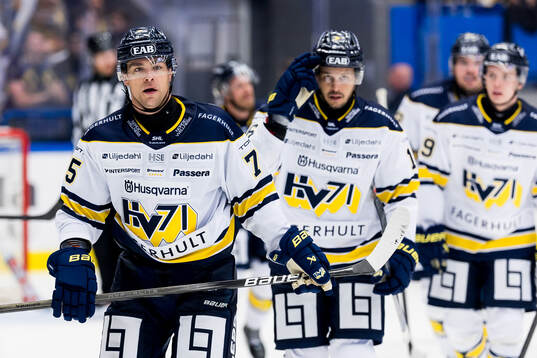 HV71s Radan Lenc jublar