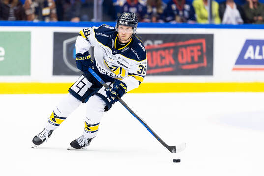HV71s Olle Alsing