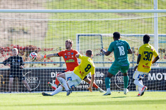 Ljungskiles Adrian Helm gör 2-3