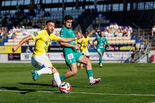 Falkenbergs Leonardo Farah Shahin och Ljungskiles Mattias