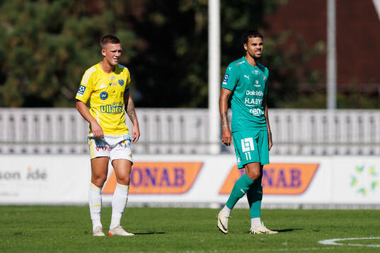 Falkenbergs Tim Stålheden och Ljungskiles Isaac Shears