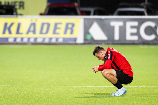 Brommapojkarnas Adam Skanning Jakobsen deppar