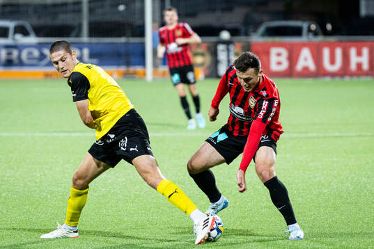 Mjällbys Rasmus Wikström och Brommapojkarnas Adam