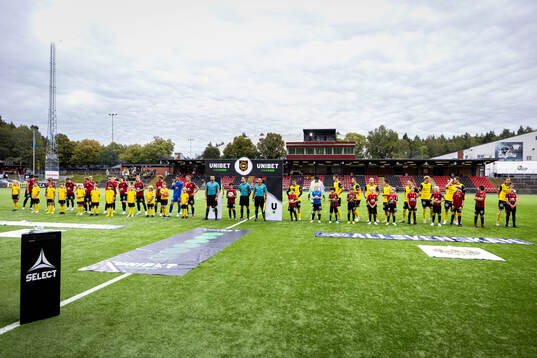Brommapojkarnas och Mjällbys spelare i lineup