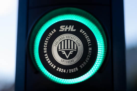 En officiell matchpuck