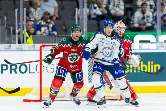 Frölundas Christian Folin och Leksands Lukas Vejdemo