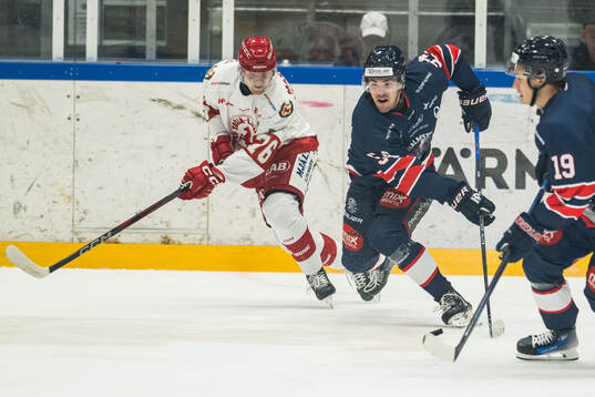 Troja/Ljungbys Joel Wahlgren och Halmstads Hannes Lindström