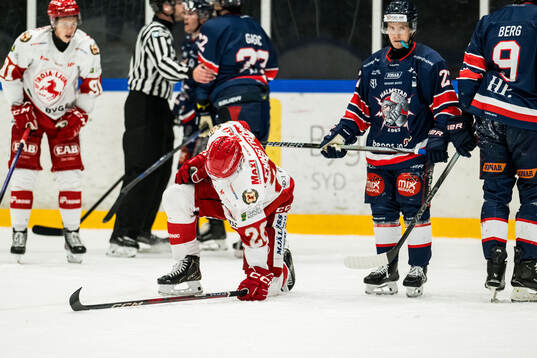 Troja/Ljungbys Filip Lennström deppar