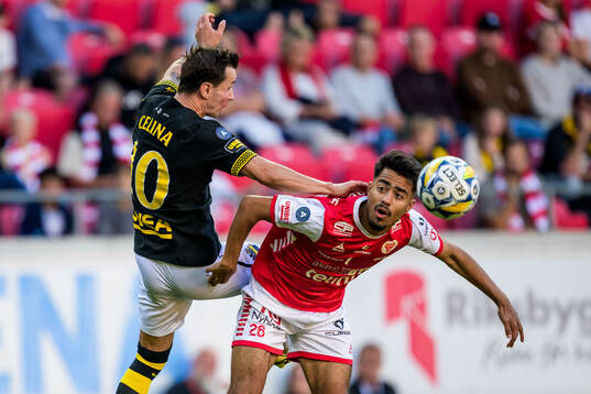 AIKs Bersant Celina och Kalmars Arash Motaraghebjafarpour