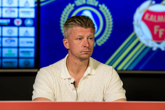 AIKs tränare Mikkjal Thomassen