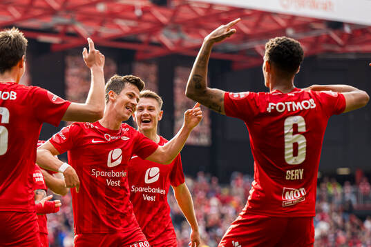 Sander Erik Kartum of Brann celebrates