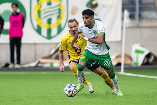 Elfsborgs Niklas Hult och Hammarbys Montader Madjed