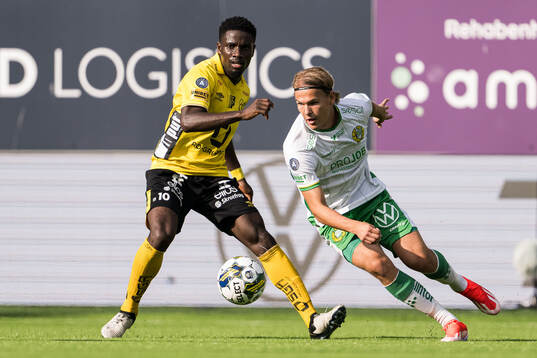 Elfsborgs Michael Baidoo och Hammarbys Markus Karlsson